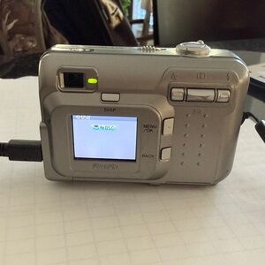 Digital Camera with Camera Bag and CD Software